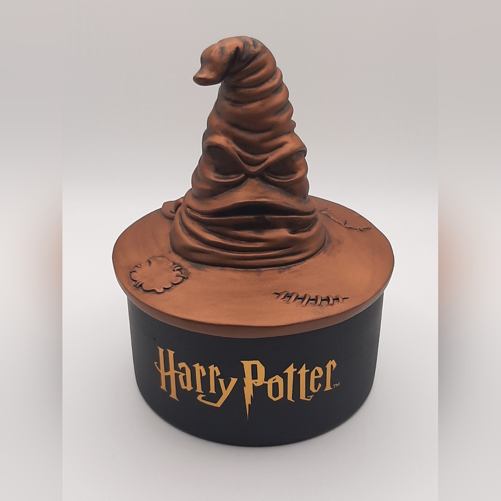 Harry Potter Sorting Hat Candle - Charmed Aroma